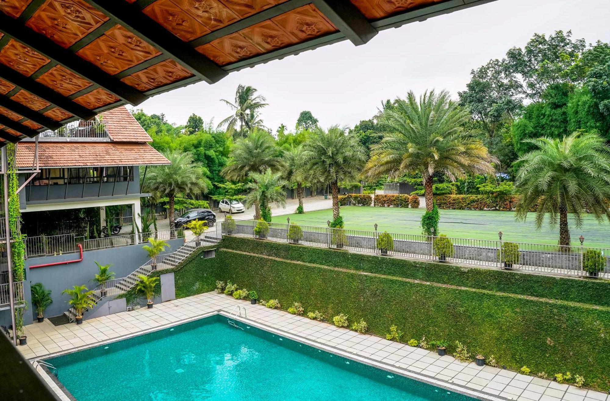 Fern Tree Resort マナンタバディー エクステリア 写真